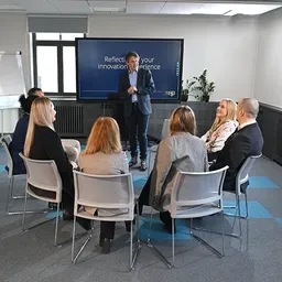 Classroom group with lecturer
