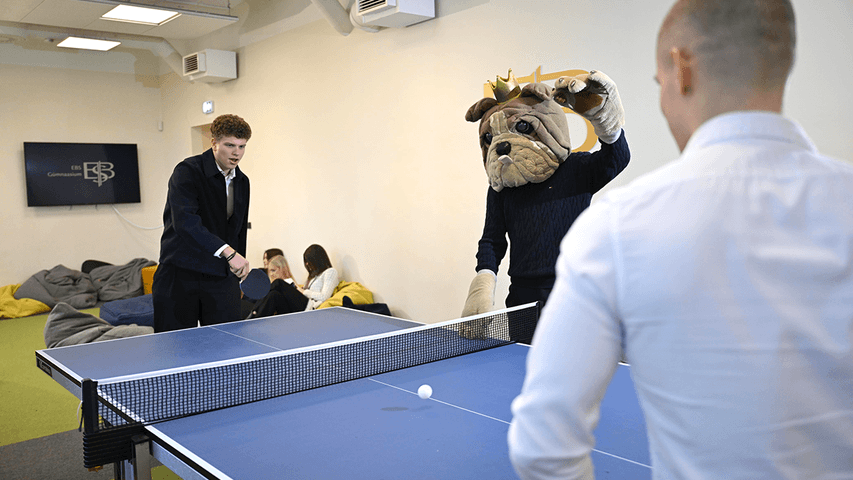 EBS Gümnaasiumi õpilased 