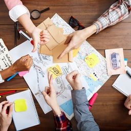 Kastist välja: loovmõtlemise kursus