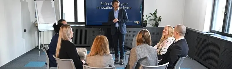 Classroom group with lecturer