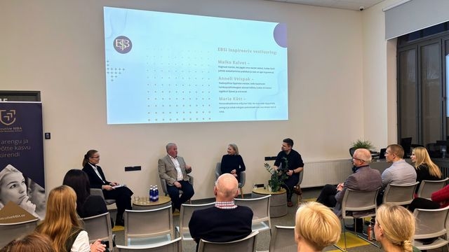 Maria Kütt, Maiko Kalvet, Anneli Veispak ja Kaarel Suuk 27.11 EBSis